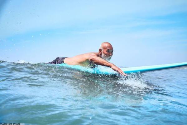 新平体育馆网球培训班的特色和优势